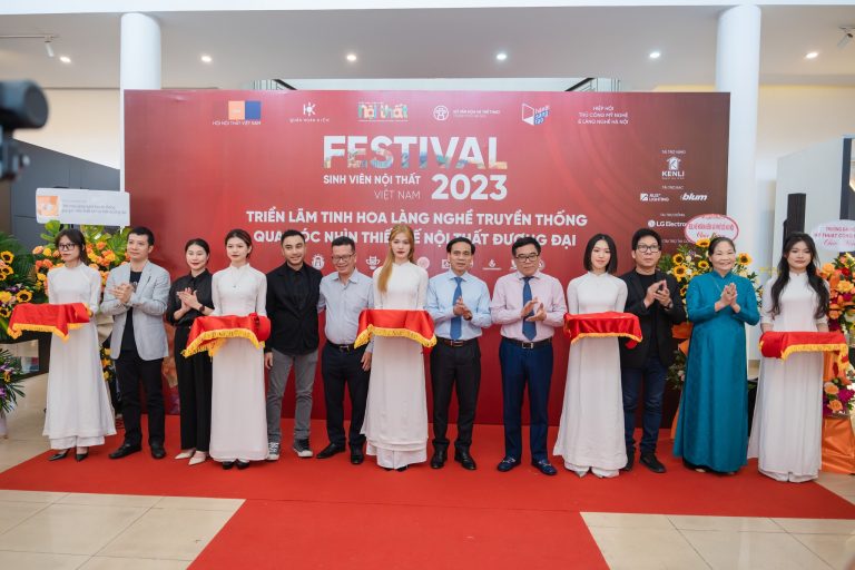 Vietnam Furniture Association organizes the first Standing Committee Conference, term 2023 – 2028