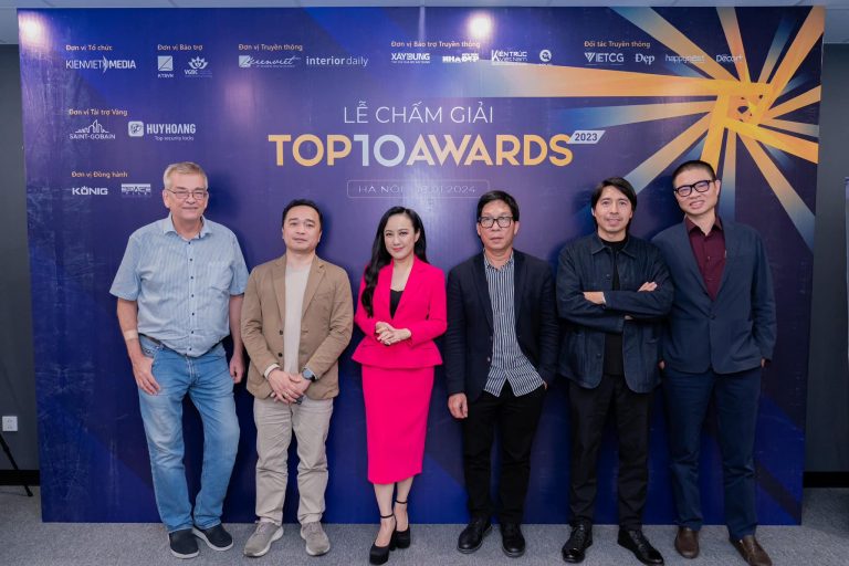 Representatives from the Vietnam Interior Design Association served as judges for the Top 10 Awards 2023